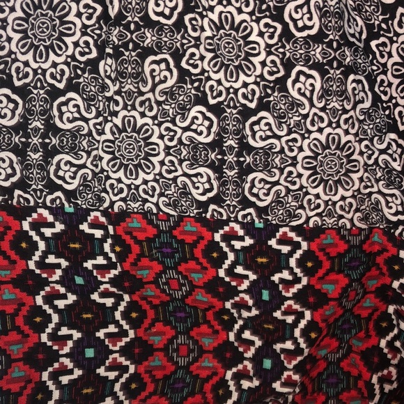 Patterned romper - Picture 2 of 3